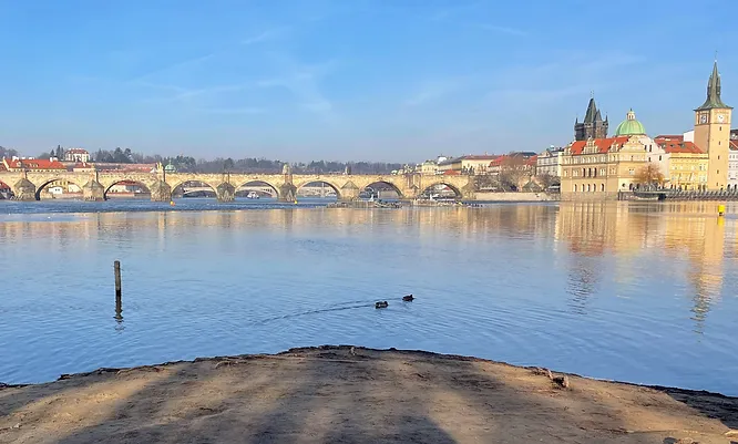 SEE CHARLES BRIDGE FROM A SECRET ANGLE