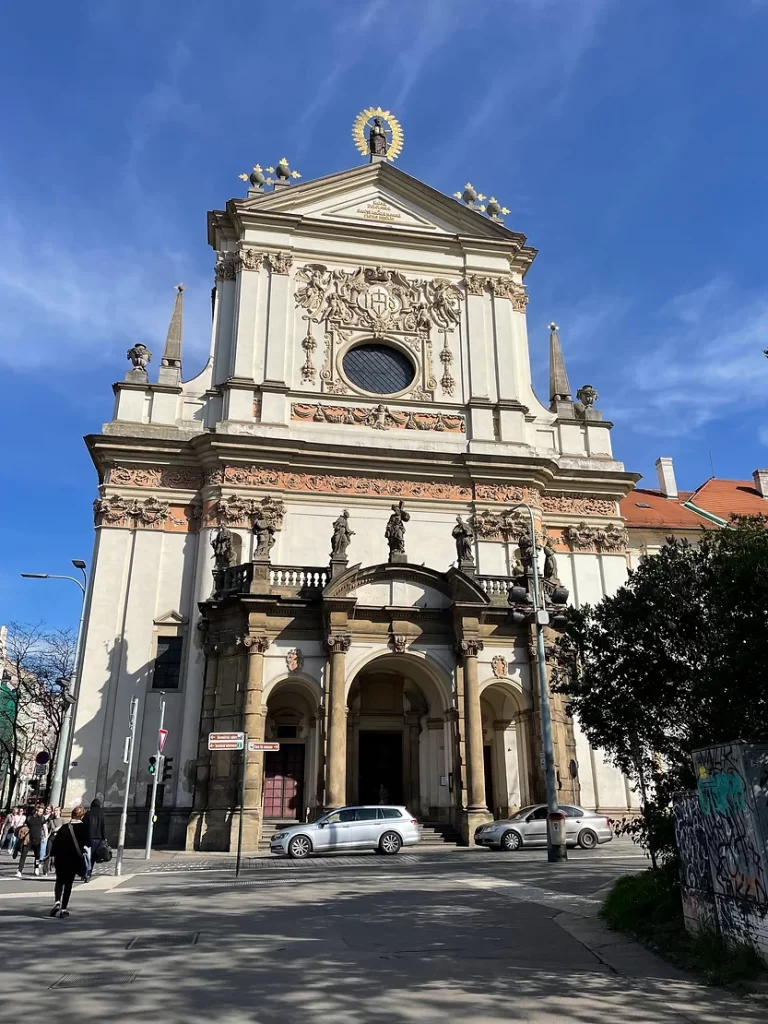 Karlovo Namesti